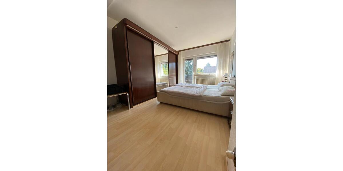 Reihenhaus Langenhagen - 5 Zimmer, 140 m&sup2;, 450.000&euro; | Angebot:26048415