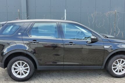 Land Rover Discovery Sport 132.000 km 13.995 &euro; Hannover 30179