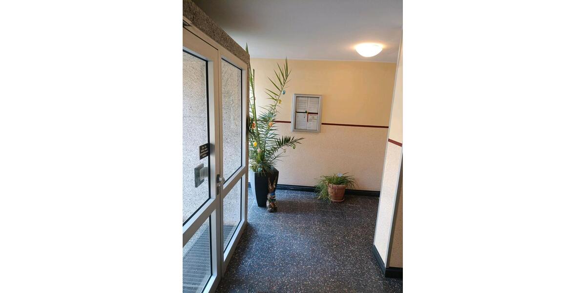 Etagenwohnung Hannover Buchholz-Kleefeld - 4 Zimmer, 83 m&sup2;, 210.000&euro; | Angebot:27168820