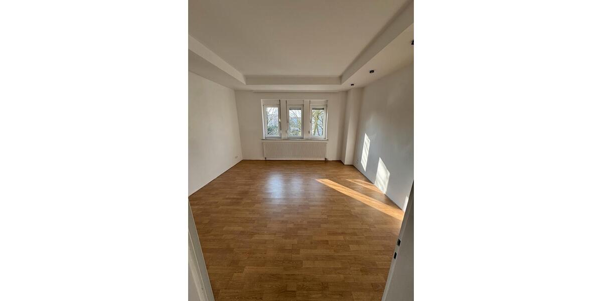 Etagenwohnung Seelze - 3 Zimmer, 75 m&sup2;, 950&euro; | Angebot:25960031