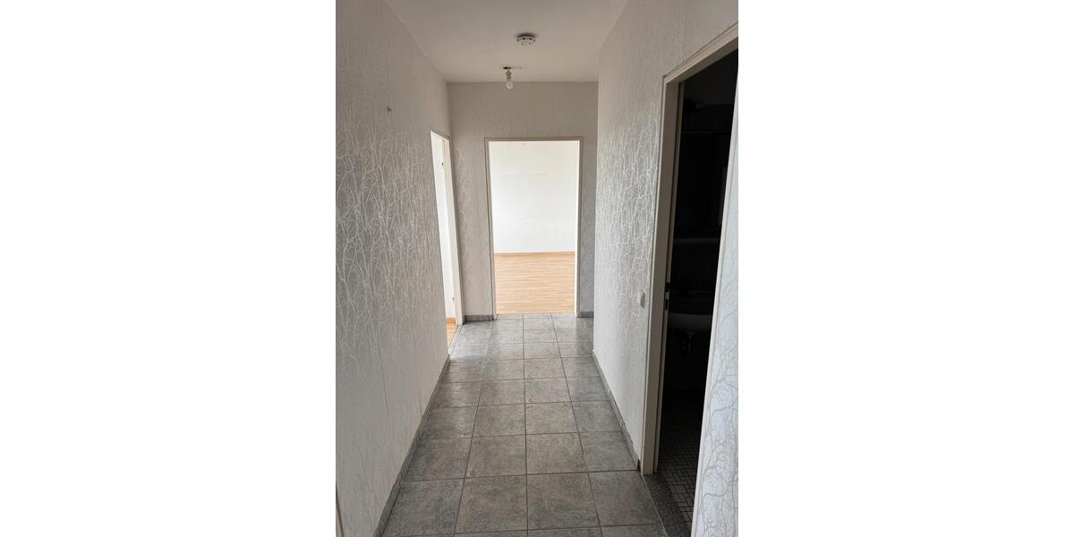 Etagenwohnung Laatzen - 3.5 Zimmer, 84 m&sup2;, 184.000&euro; | Angebot:27426773