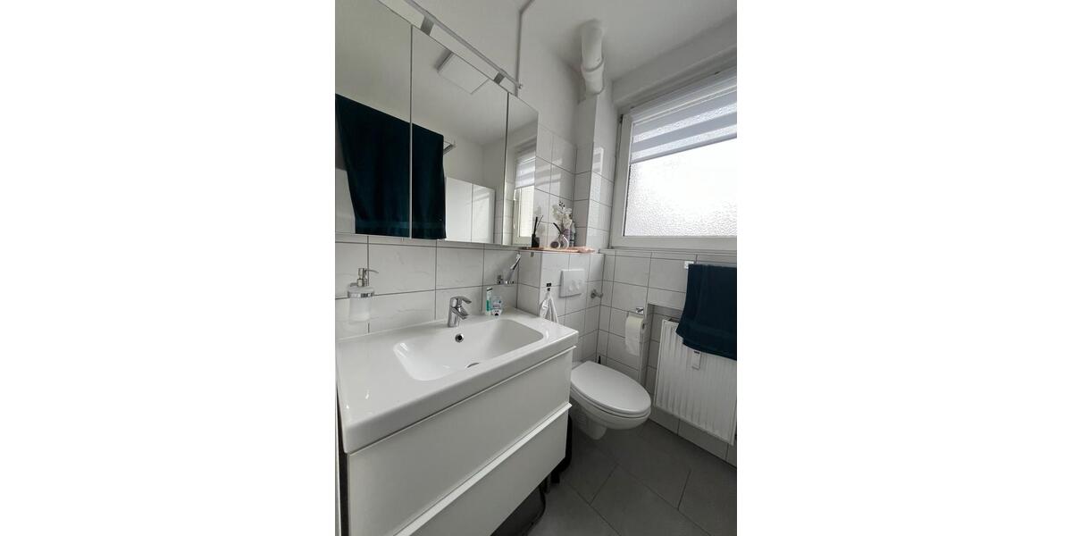 Etagenwohnung Garbsen - 3 Zimmer, 70 m&sup2;, 790&euro; | Angebot:25946890