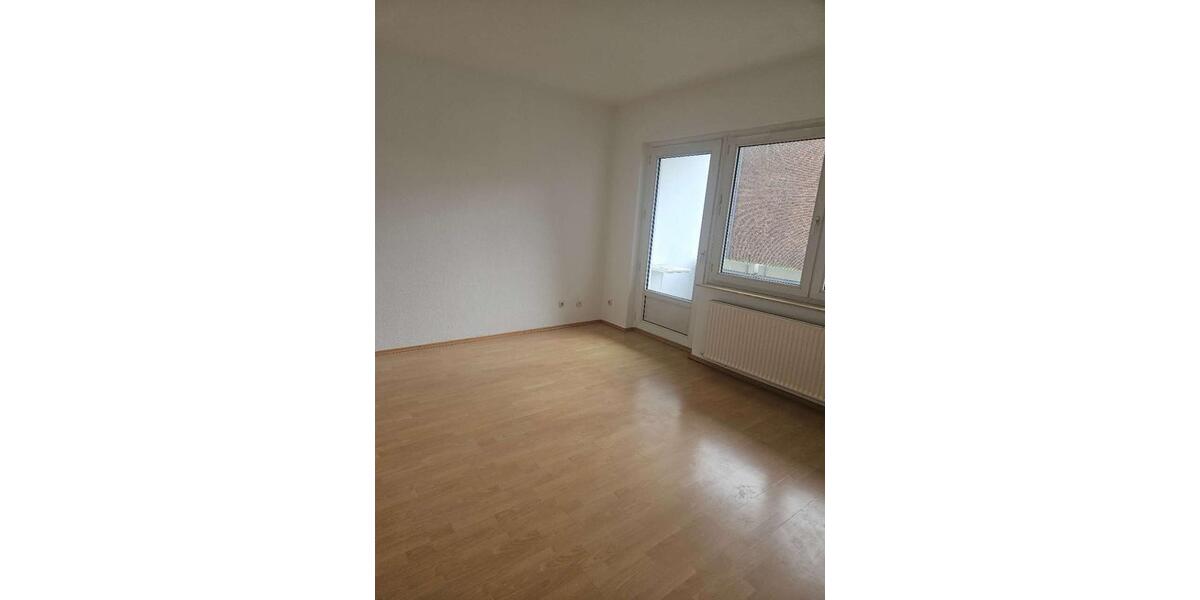 Etagenwohnung Hannover Vahrenwald-List - 2 Zimmer, 62 m&sup2;, 775&euro; | Angebot:25929591