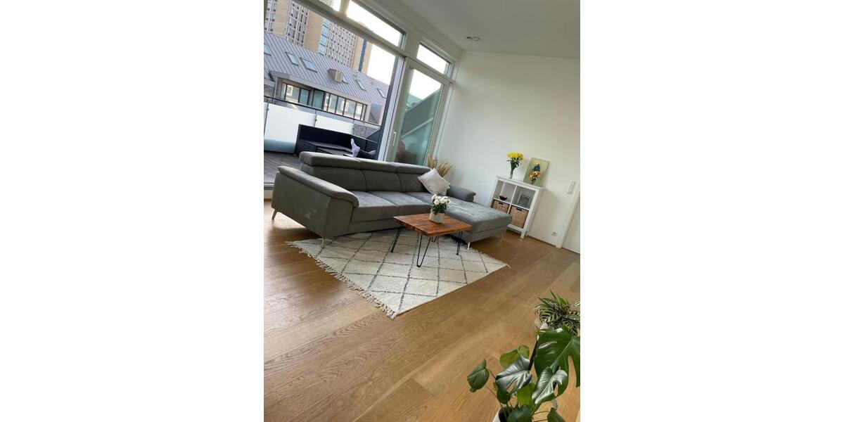 Einfamilienhaus Hannover - 24 Zimmer, 111 m&sup2;, 950&euro; | Angebot:26121362