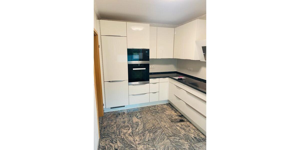 Reihenhaus Laatzen - 5 Zimmer, 126 m&sup2;, 450.000&euro; | Angebot:26006121