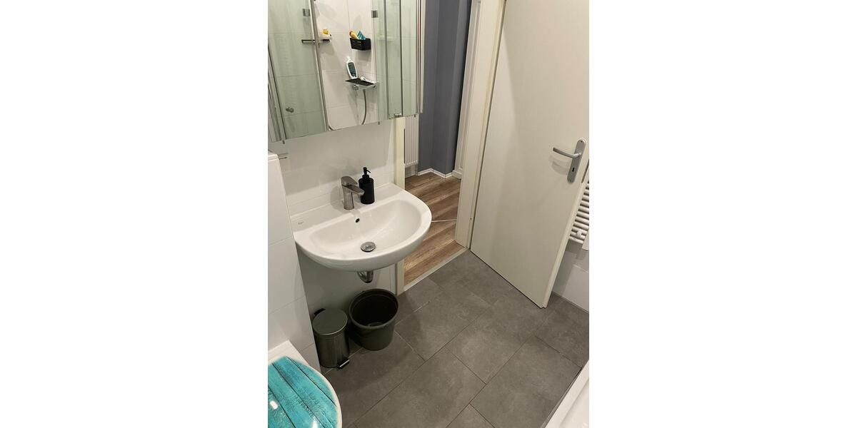 Hochparterre Hannover Mitte - 3 Zimmer, 85 m&sup2;, 250.000&euro; | Angebot:26613261