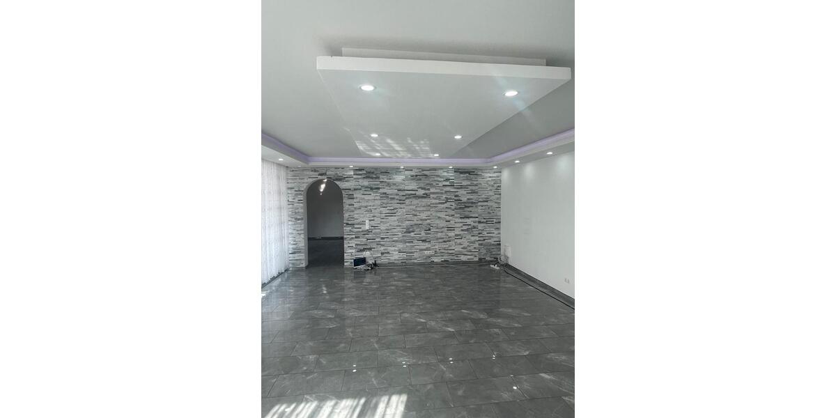 Mehrfamilienhaus, Wohnhaus Lehrte - 4 Zimmer, 120 m&sup2;, 1.300&euro; | Angebot:25637641