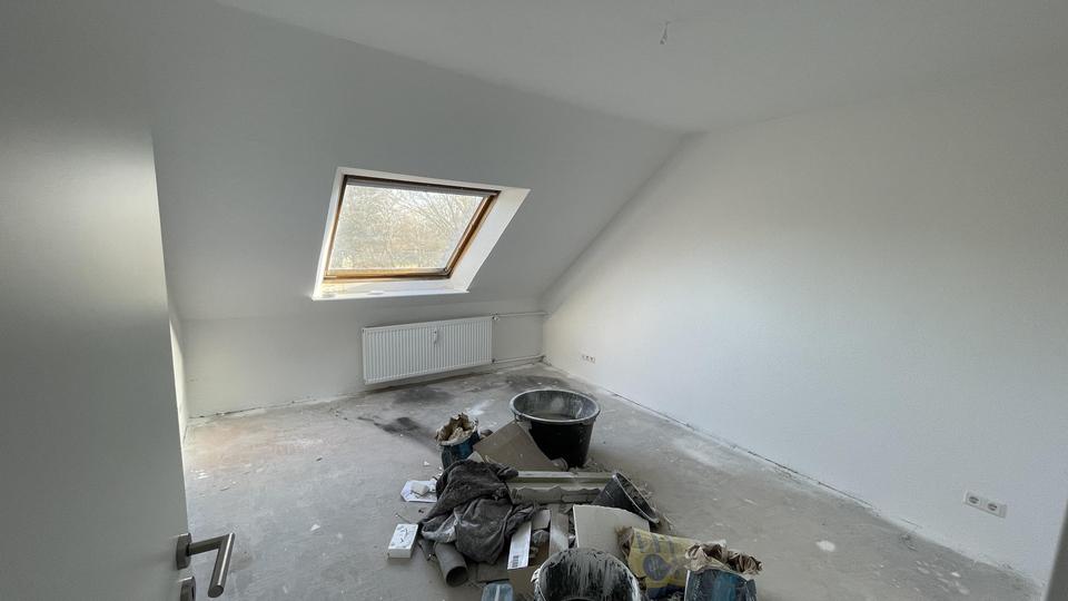 Dachgeschoßwohnung Burgdorf - 3 Zimmer, 83 m&sup2;, 850&euro; | Angebot:25840537