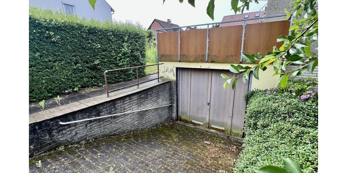 Zweifamilienhaus mit Garten - Doppelhaushälfte Sarstedt | Angebot:26972386