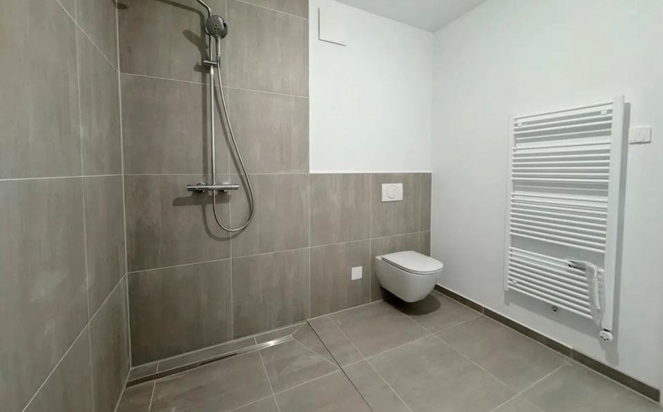 Erdgeschoßwohnung Hannover Bothfeld-Vahrenheide - 3 Zimmer, 103 m&sup2;, 1.650&euro; | Angebot:25963570