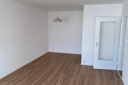 Wohnung Laatzen - 2 Zimmer, 60 m&sup2;, 720&euro; | Angebot:25962452