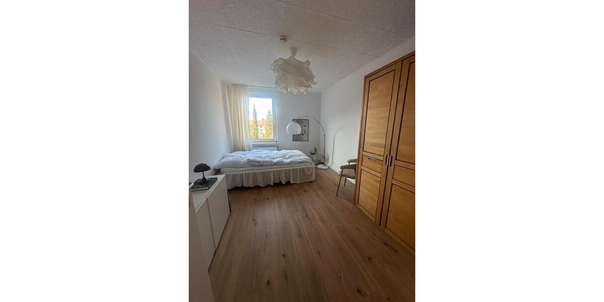 Etagenwohnung Hannover Vahrenwald-List - 2 Zimmer, 67 m&sup2;, 735&euro; | Angebot:25351170