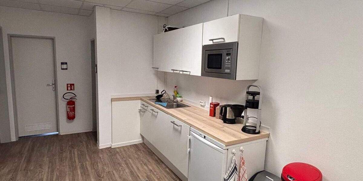 Gewerbeobjekt Langenhagen Alt-Langenhagen - 3 Zimmer, 63 m&sup2;, 600&euro; | Angebot:25700199