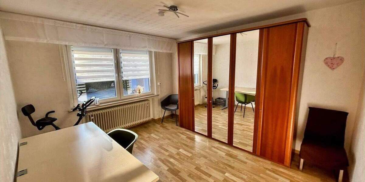 Einfamilienhaus Isernhagen Altwarmbüchen - 5 Zimmer, 192 m&sup2;, 599.000&euro; | Angebot:25672298