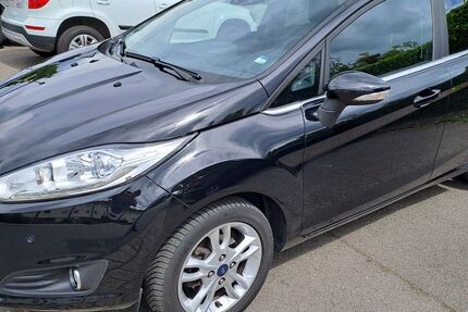 Ford Fiesta 68.000 km 8.400 &euro; Ronnenberg 30952
