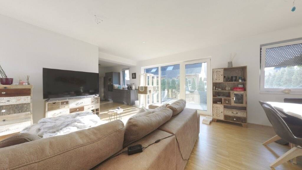 Etagenwohnung Lehrte - 3 Zimmer, 96 m&sup2;, 289.000&euro; | Angebot:25940215