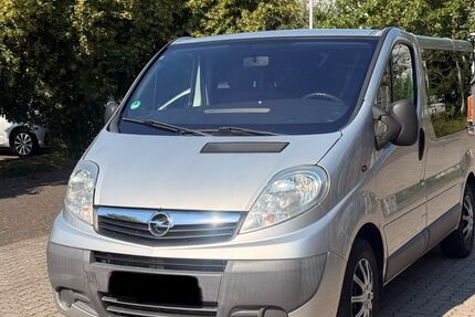 Opel Vivaro 177.366 km 6.890 &euro; Neustadt 31535