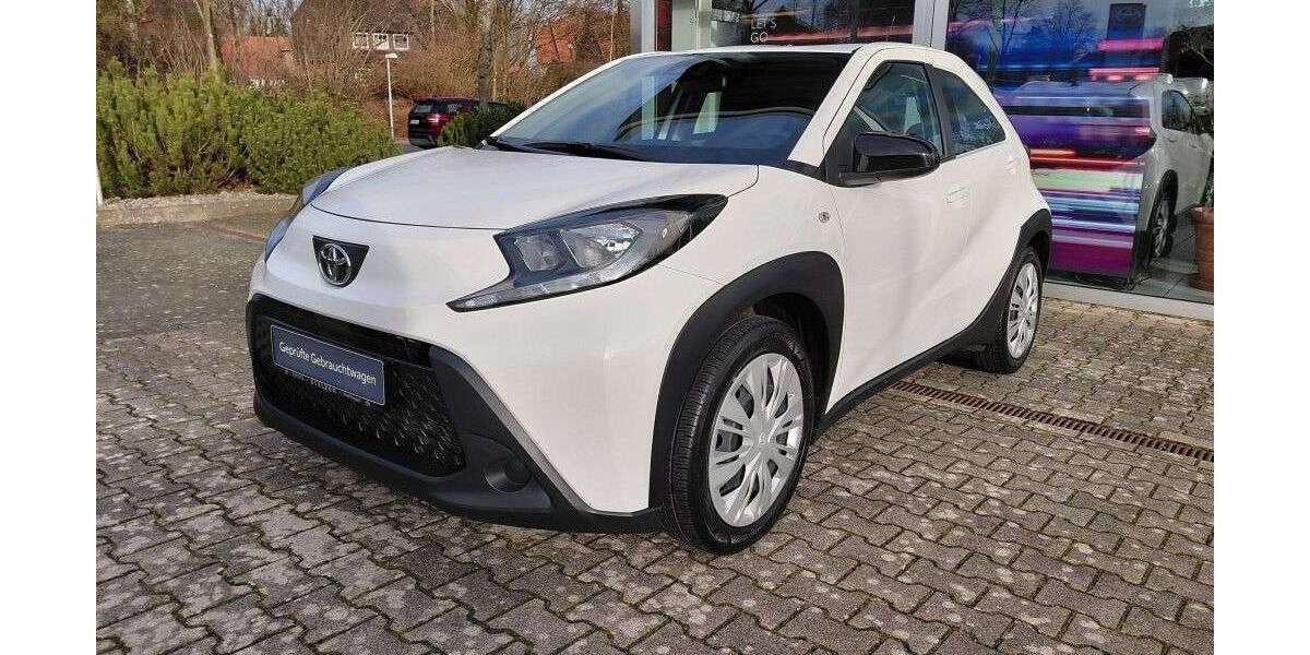 Toyota Aygo X 39.710 km 12.240 &euro; Stadthagen 31655