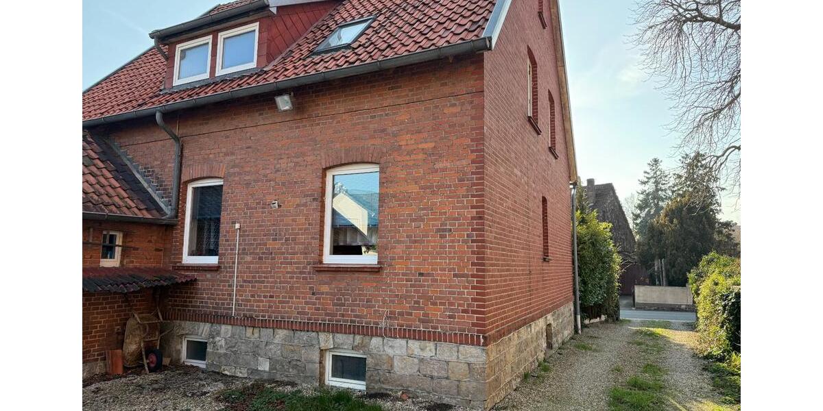 Einfamilienhaus Hannover Bothfeld-Vahrenheide - 6 Zimmer, 250 m&sup2;, 880.000&euro; | Angebot:24952223