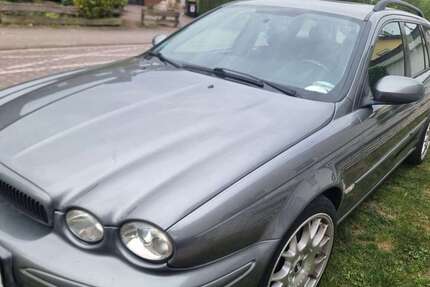 Jaguar X-Type 201.000 km 2.500 &euro; Hülptingsen (Burgdorf) 31303