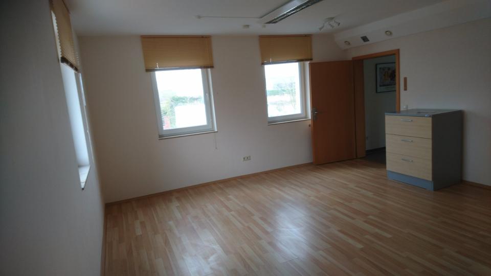 Gewerbeobjekt Seelze - 672&euro; | Angebot:25870661