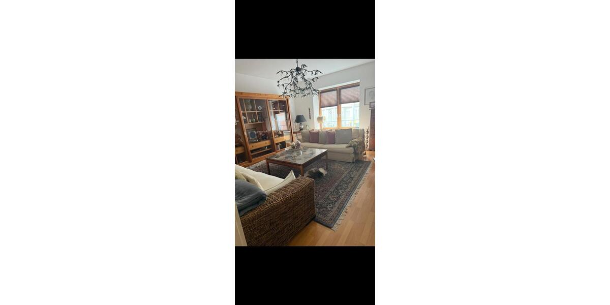 Hochparterre Ronnenberg - 4 Zimmer, 95 m&sup2;, 1.300&euro; | Angebot:25961096