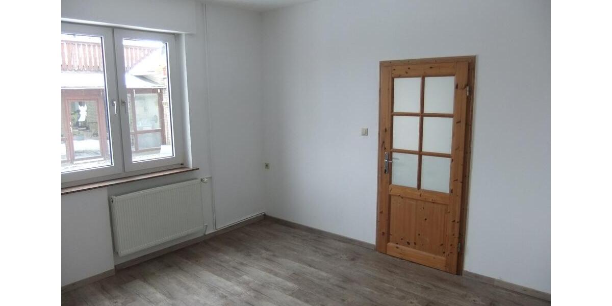 Doppelhaushälfte Wölpinghausen - 6 Zimmer, 328 m&sup2;, 1.800&euro; | Angebot:24842680