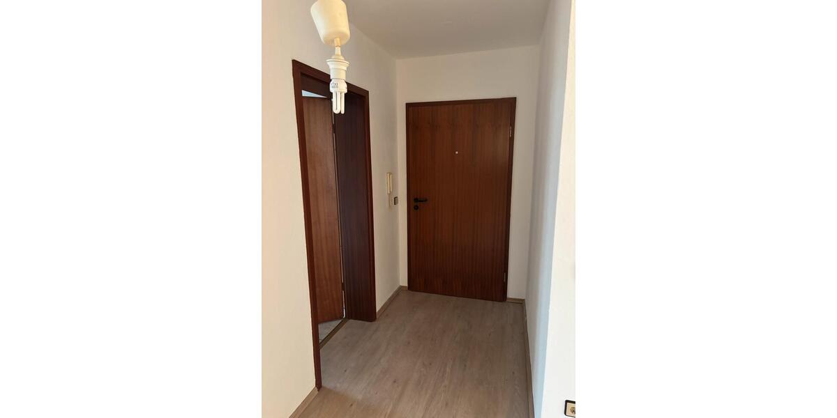 Etagenwohnung Barsinghausen - 2 Zimmer, 67 m&sup2;, 530&euro; | Angebot:25655132