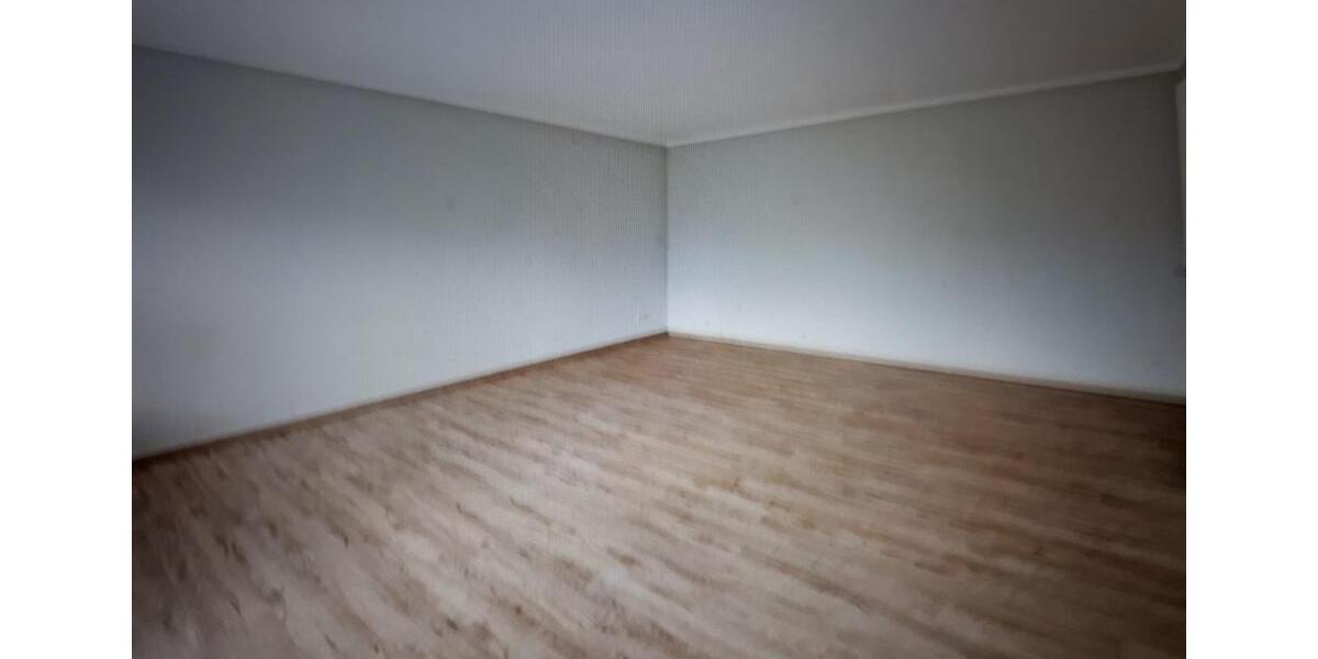Erdgeschoßwohnung Bad Nenndorf - 2 Zimmer, 64 m&sup2;, 155.000&euro; | Angebot:26592111