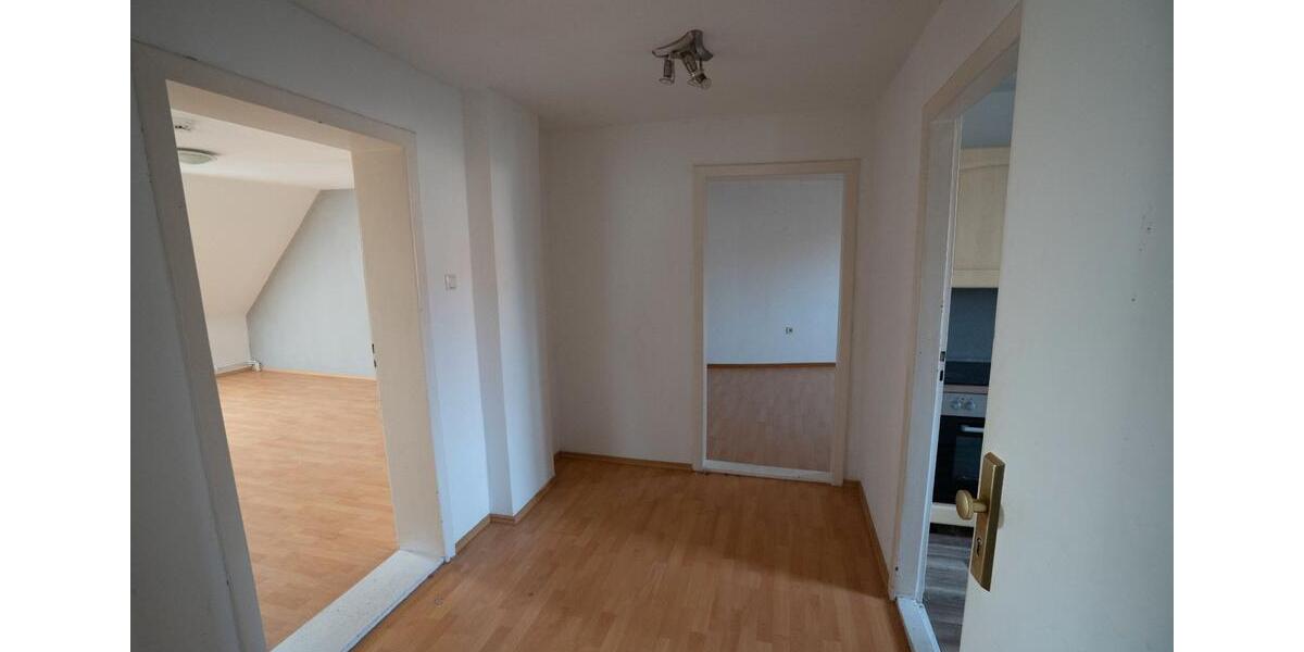 Dachgeschoßwohnung Hannover Mitte - 4 Zimmer, 113 m&sup2;, 267.000&euro; | Angebot:27450624