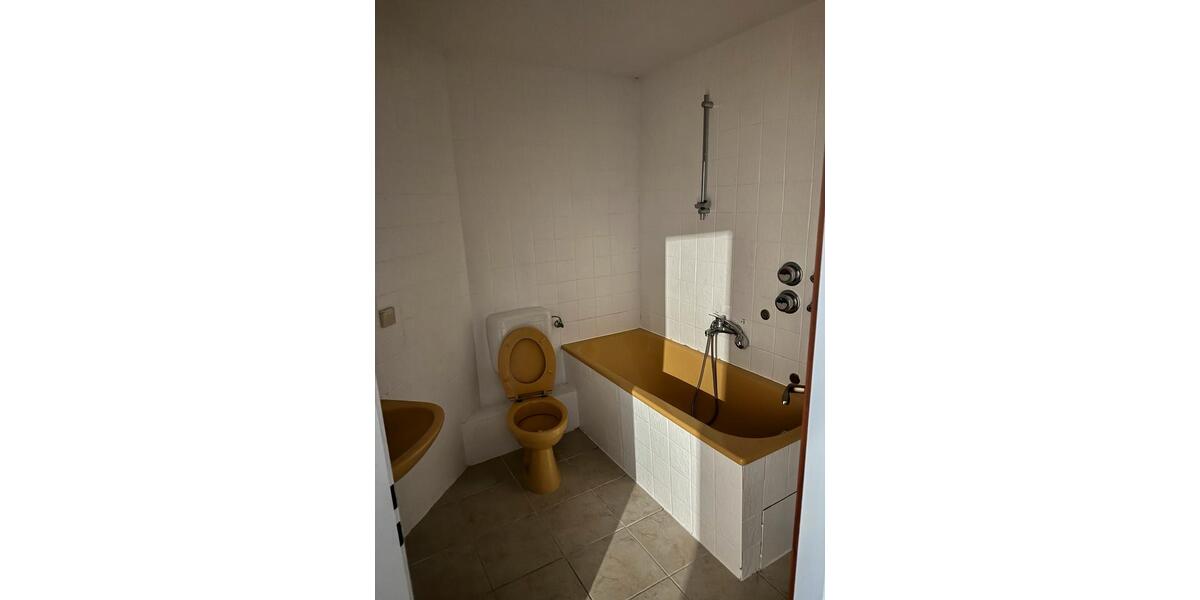 Hochparterre Hannover Vahrenwald-List - 3 Zimmer, 70 m&sup2;, 235.000&euro; | Angebot:25637075