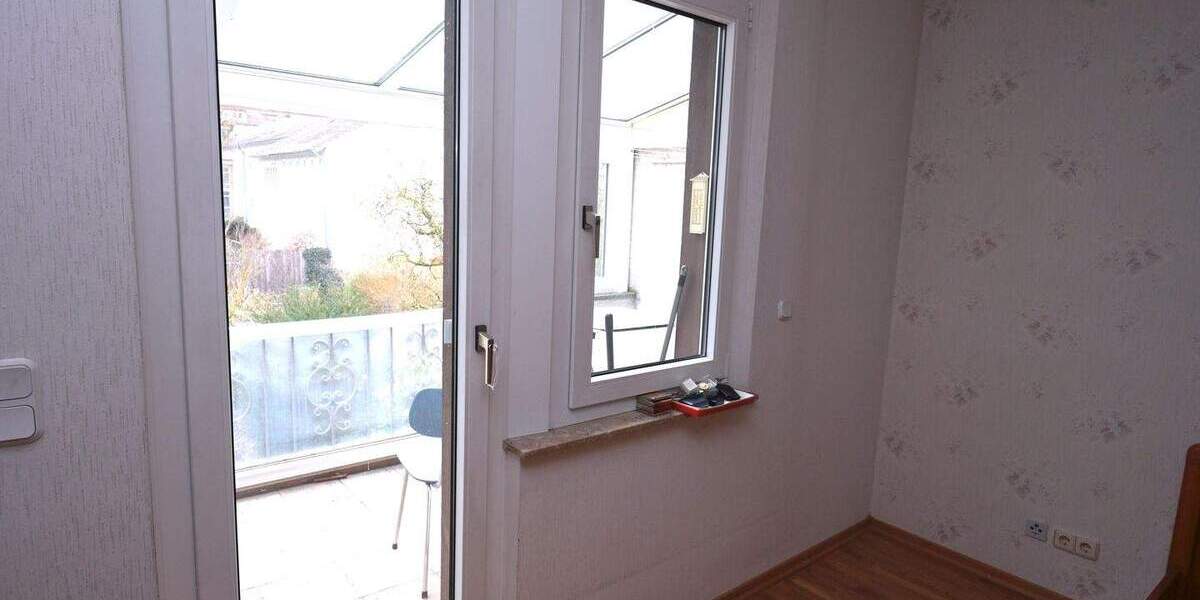 Einfamilienhaus Hannover Groß Buchholz - 8 Zimmer, 200 m&sup2;, 620.000&euro; | Angebot:25727509