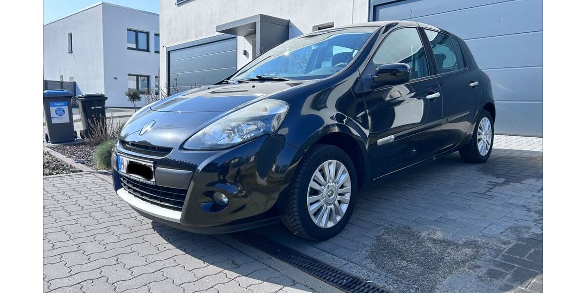 Renault Clio 144.829 km 2.799 &euro; Ronnenberg 30952