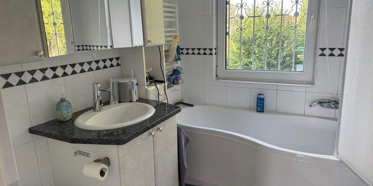 Einfamilienhaus Hannover Sahlkamp - 6 Zimmer, 212 m&sup2;, 699.000&euro; | Angebot:25742747