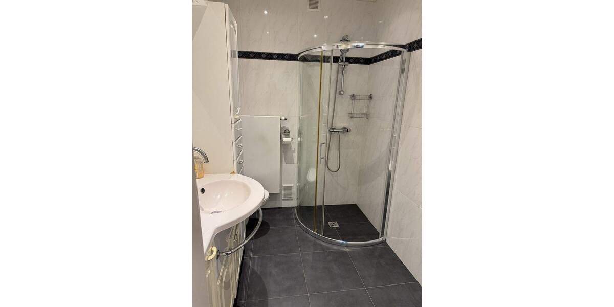 Etagenwohnung Stadthagen - 3 Zimmer, 64 m&sup2;, 92.000&euro; | Angebot:25741839