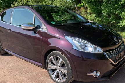 Peugeot 208 173.211 km 5.350 &euro; Garbsen 30826