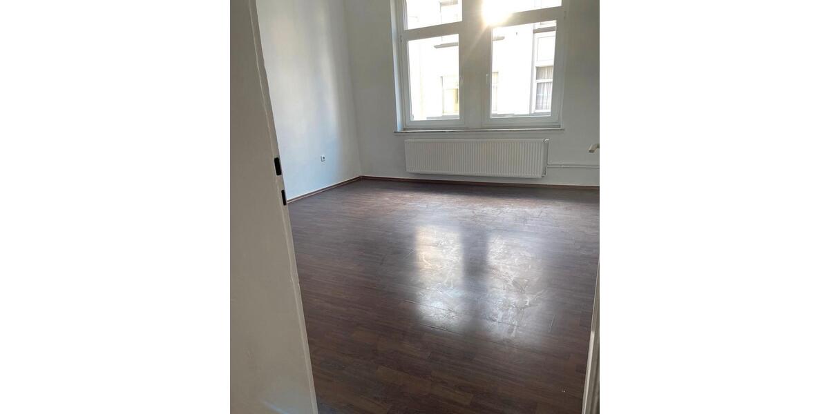 Etagenwohnung Hannover Vahrenwald-List - 3 Zimmer, 82 m&sup2;, 249.000&euro; | Angebot:26388446