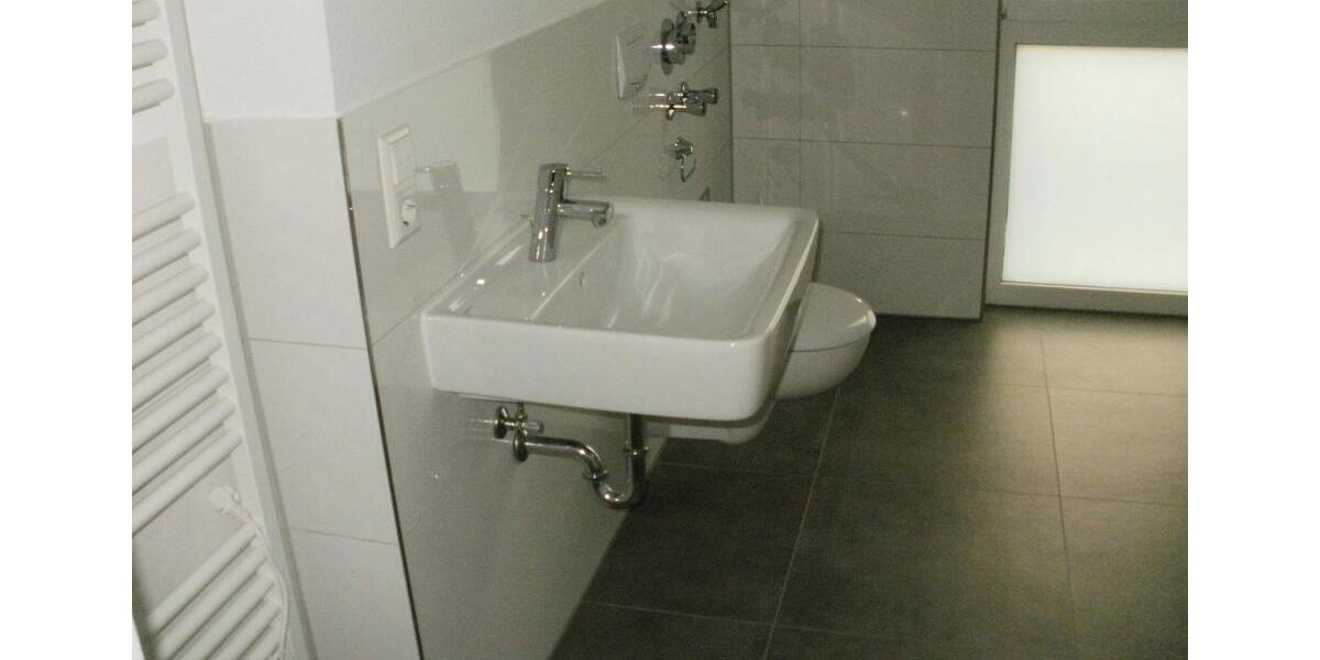 Etagenwohnung Neustadt am Rübenberge - 2.5 Zimmer, 92 m&sup2;, 1.095&euro; | Angebot:26679155