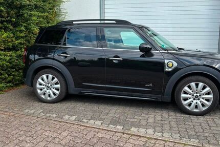 Mini Countryman SE (Cooper) 133.000 km 16.900 &euro; Pohle 31867