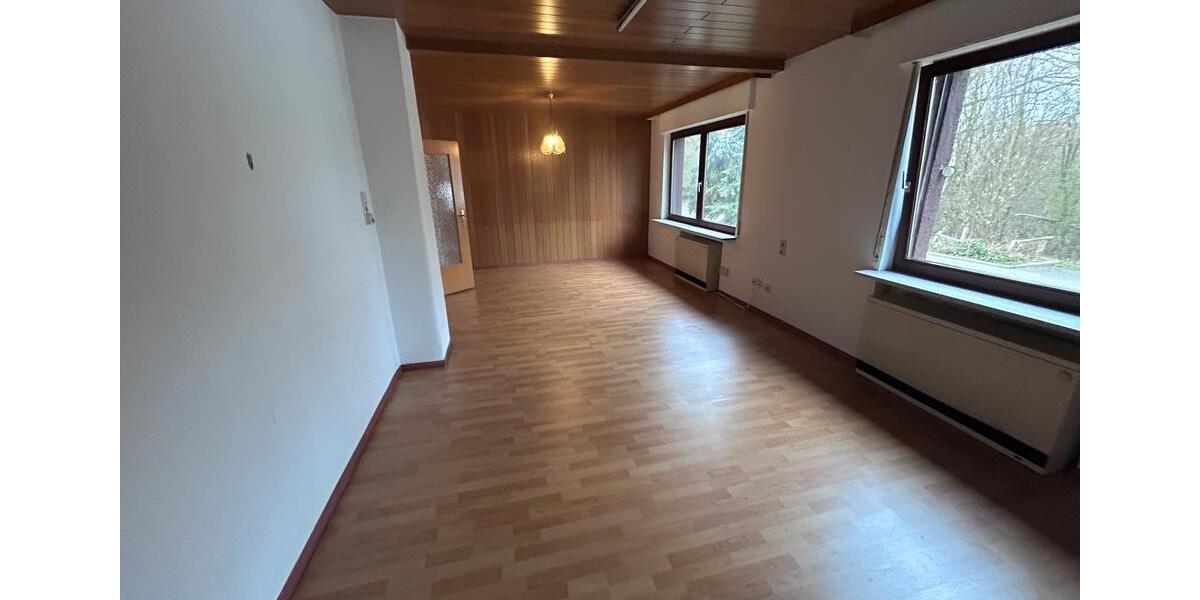 Doppelhaushälfte Sehnde - 3 Zimmer, 110 m&sup2;, 1.300&euro; | Angebot:25876062