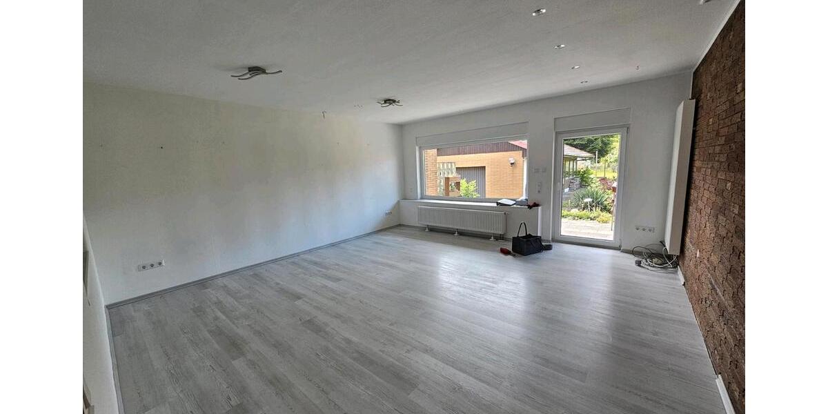 Einfamilienhaus Bad Münder am Deister - 7 Zimmer, 184 m&sup2;, 350.000&euro; | Angebot:27285452