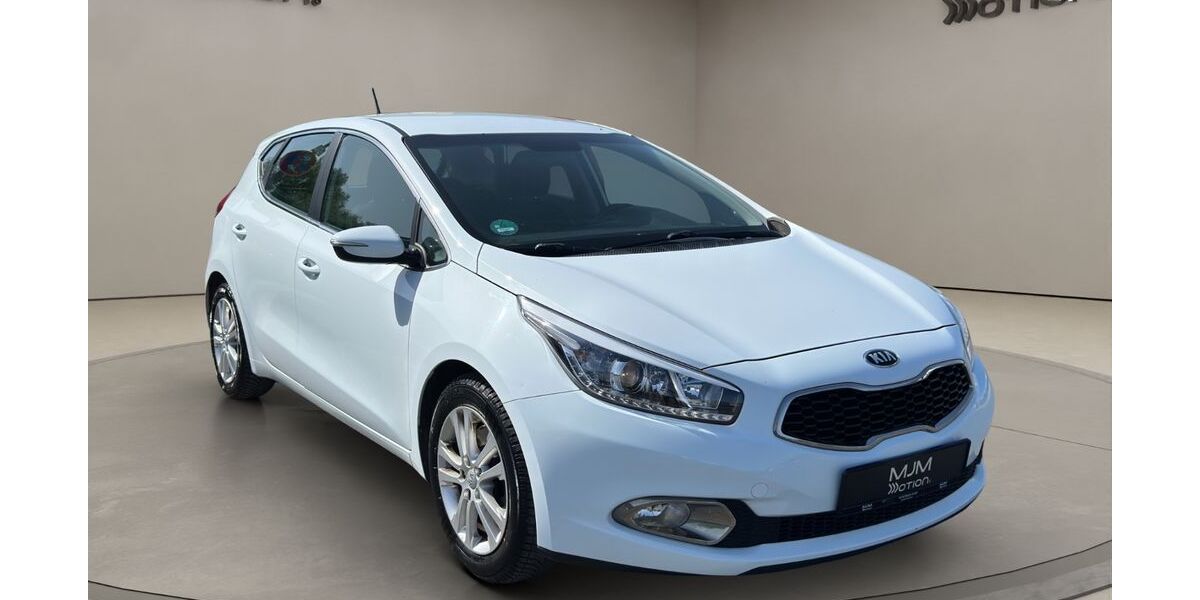 Kia ceed / Ceed 59.000 km 9.890 &euro; Barsinghausen 30890