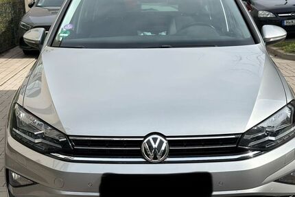 VW Golf 35.000 km 15.999 &euro; Hannover 30179