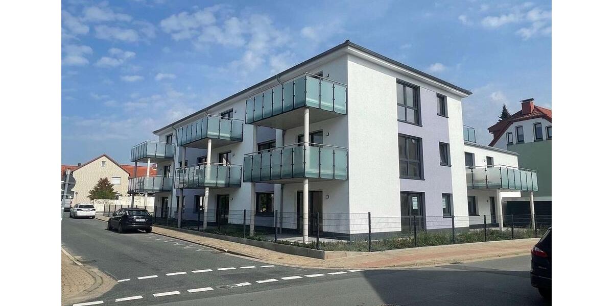 Etagenwohnung Springe - 2 Zimmer, 83 m&sup2;, 1.072&euro; | Angebot:25438439