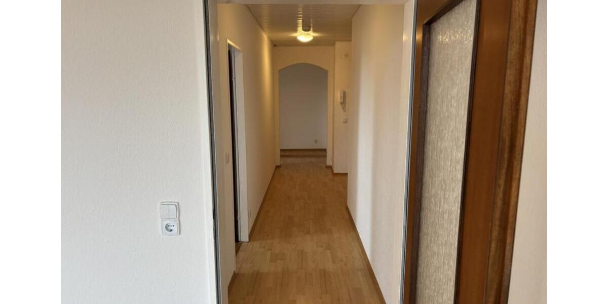 Etagenwohnung Barsinghausen - 4 Zimmer, 112 m&sup2;, 1.100&euro; | Angebot:25255379