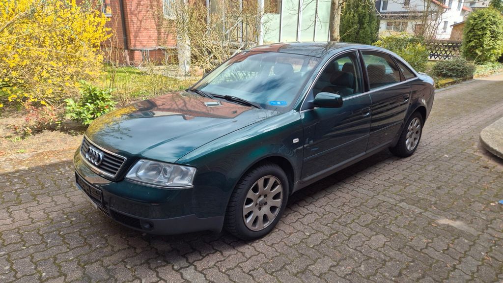 Audi A6 210.000 km 2.450 &euro; Lehrte 31275