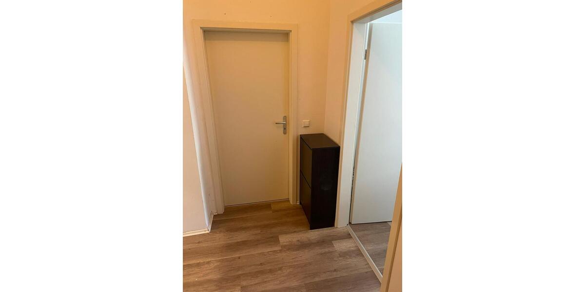 Hochparterre Hannover Mitte - 3 Zimmer, 85 m&sup2;, 250.000&euro; | Angebot:26613261