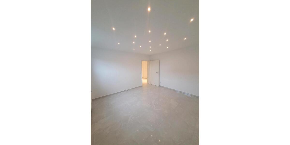 Hochparterre Hannover Herrenhausen-Stöcken - 2 Zimmer, 58 m&sup2;, 210.000&euro; | Angebot:27222463