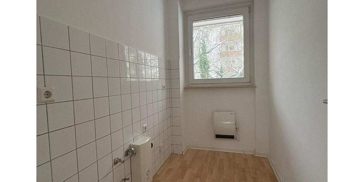 Erdgeschoßwohnung Hannover Ahlem-Badenstedt-Davenstedt - 1 Zimmer, 35 m&sup2;, 450&euro; | Angebot:25079786