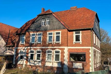 Haus Bad Nenndorf - 8 Zimmer, 360 m&sup2;, 280.000&euro; | Angebot:27131246